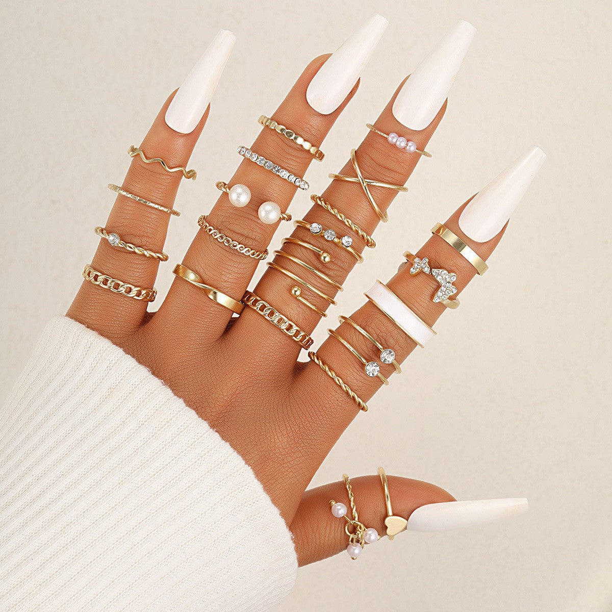 Women's Butterfly Loving Heart With Opening Fashion Rings