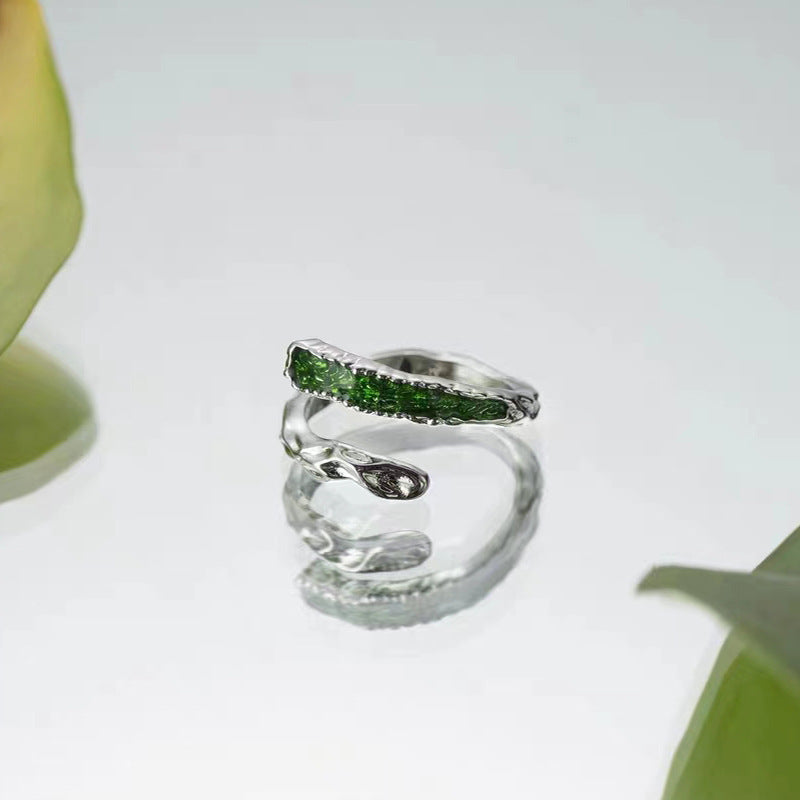 Smart Pet On Fingertips Simulated Snakes Knuckle Personality Rings