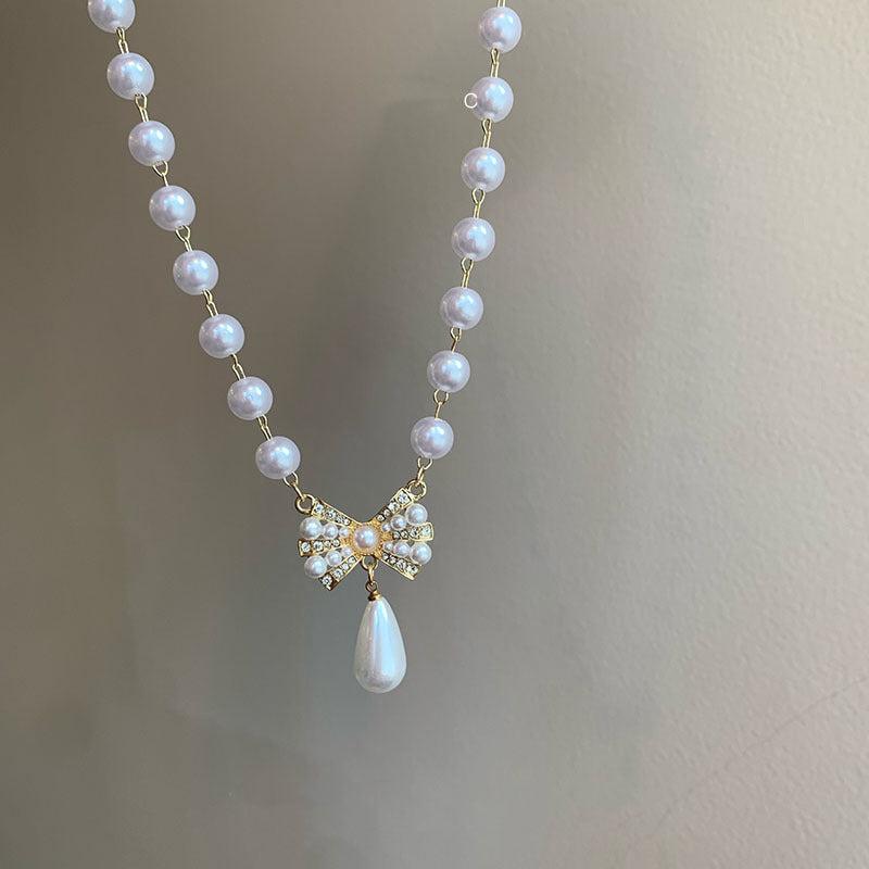 Women's Elegant Pearl For Niche Design Clavicle Necklace
