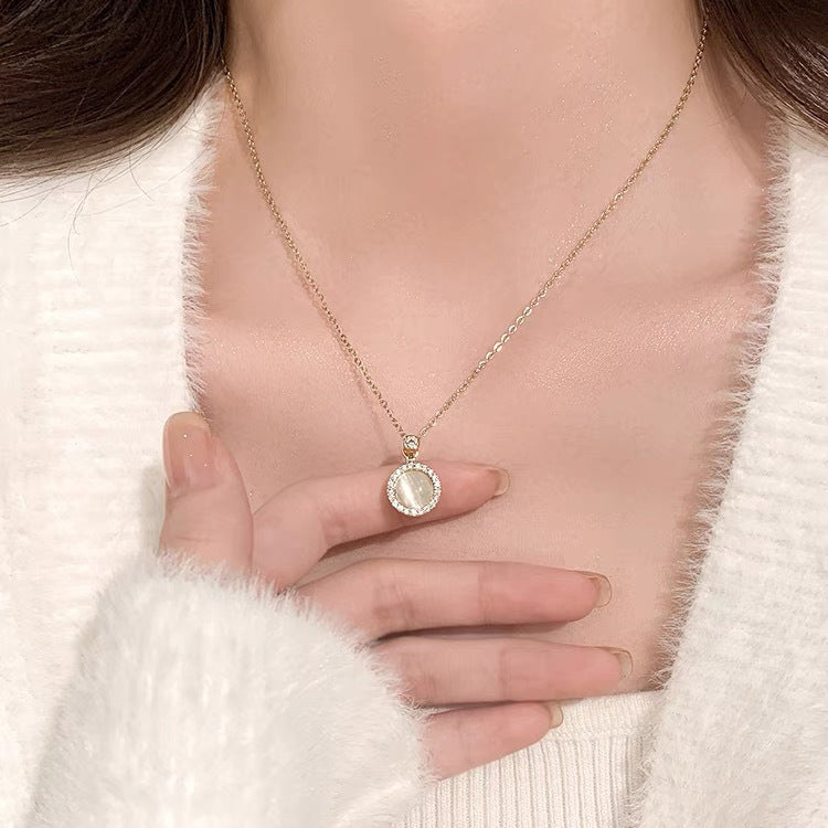 Women's Heart Light Luxury Minority Clavicle Chain Cold Necklace