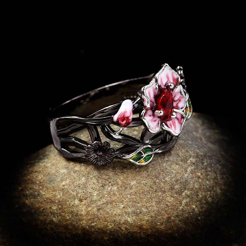 Women's Gothic Style Black Gold Plated Two-tone Flower Fashion Engagement Rings