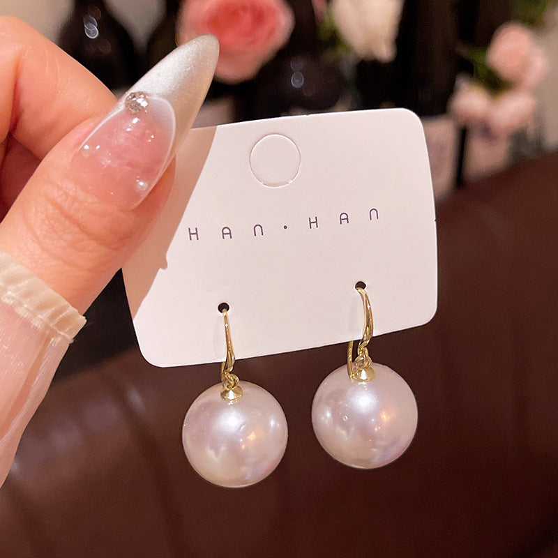 Joker Large Pearl Female Commuter Niche High Stud Earrings