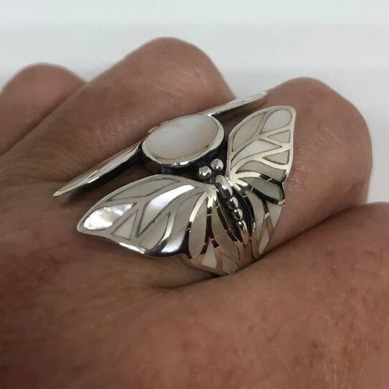 Women's Brass Material Luminous Stone Butterfly Shape Simple Drop Oil Rings