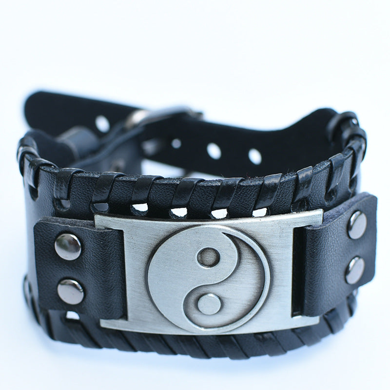 Men's Retro Viking Totem Leather Wolf Head Bear Claw Gossip Lucky Bracelet