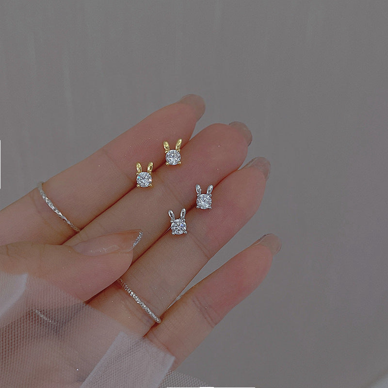 Women's Mini Zodiac Rabbit Copper Inlaid Zircon Simple Earrings