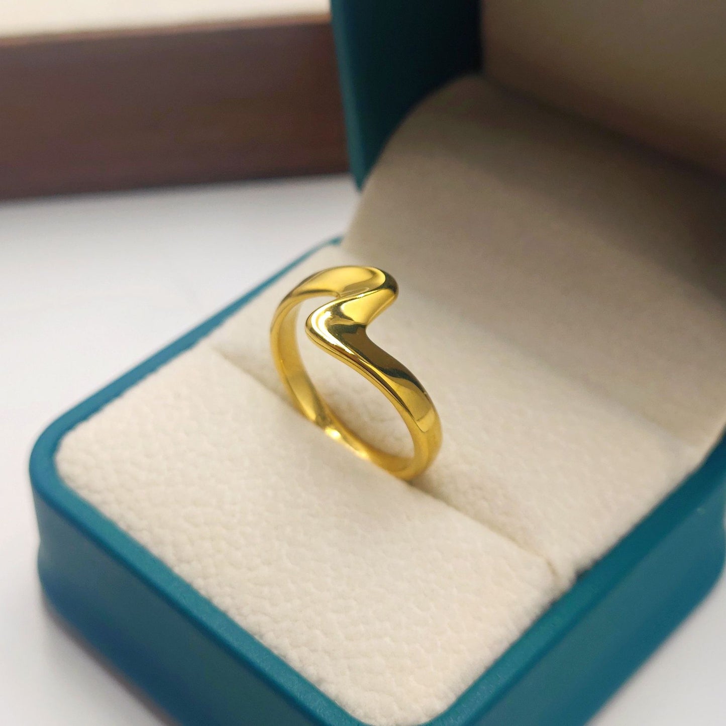 Wind Stainless Steel Vacuum Gold Plating Ring