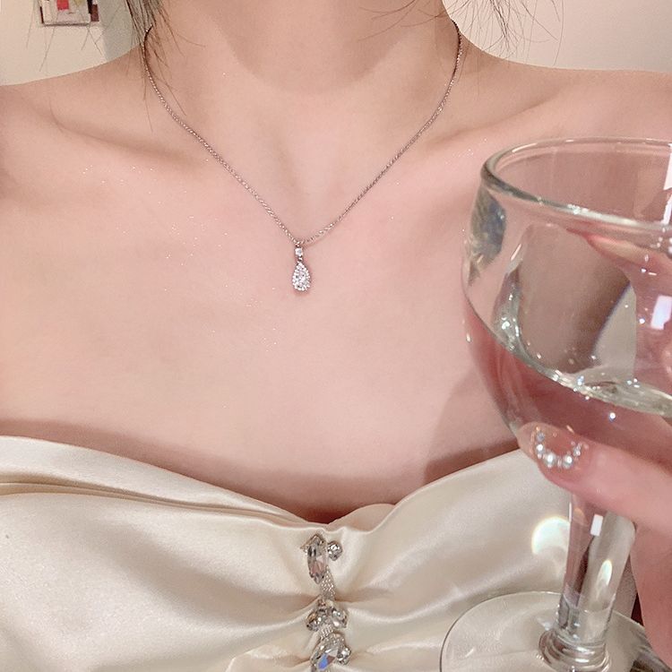 Plated Water Drop Sparking Zirconium Female Light Luxury Minority Beauty Necklaces
