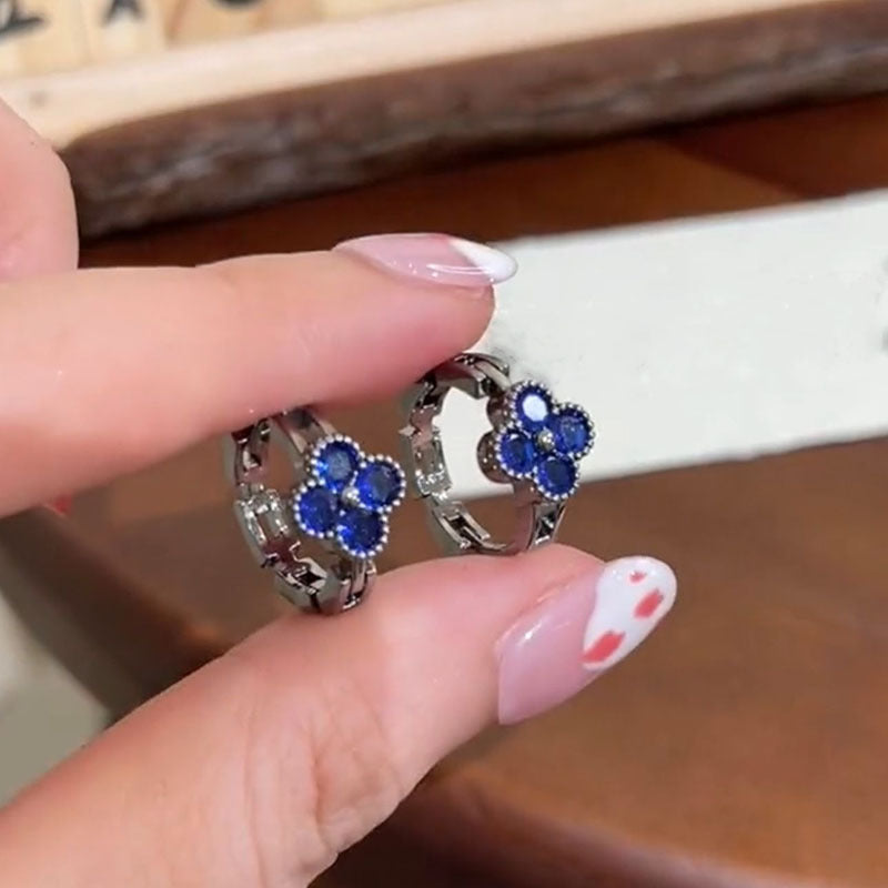 Four-leaf Flower Clip Tide Niche Design Fashionable Rings