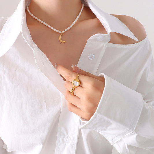 Natural Freshwater Short Pearl Titanium Steel Gold-plated Necklace