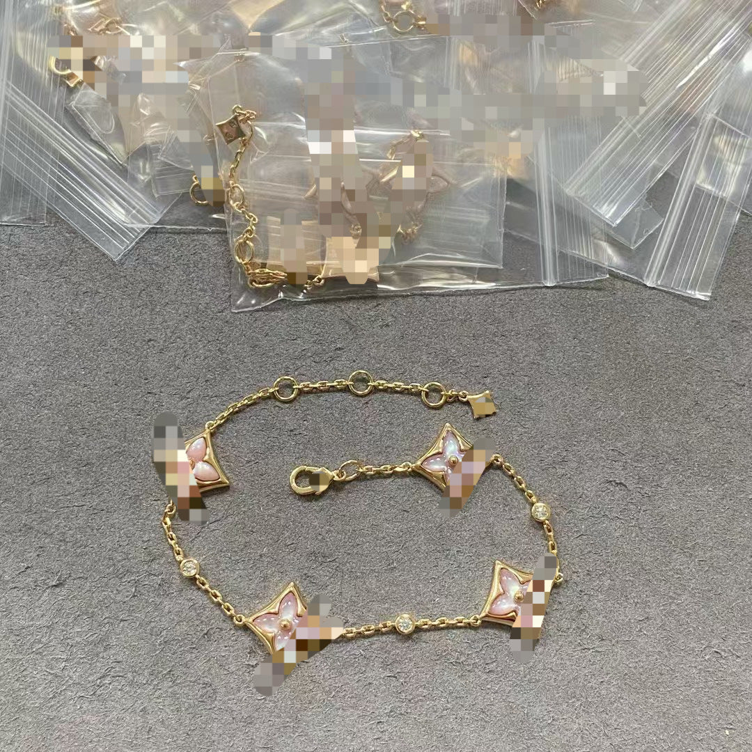 Pork Belly Fritillary Diamond-shaped Four-leaf Clover Bracelet