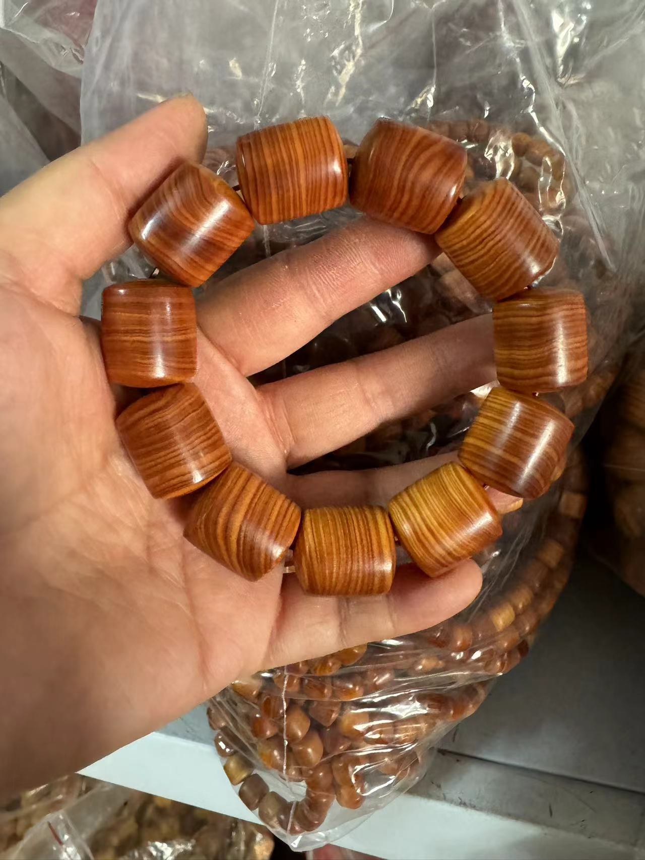 Black Oil High Density Wooden Prayer Beads Gentiana Pattern Bracelet
