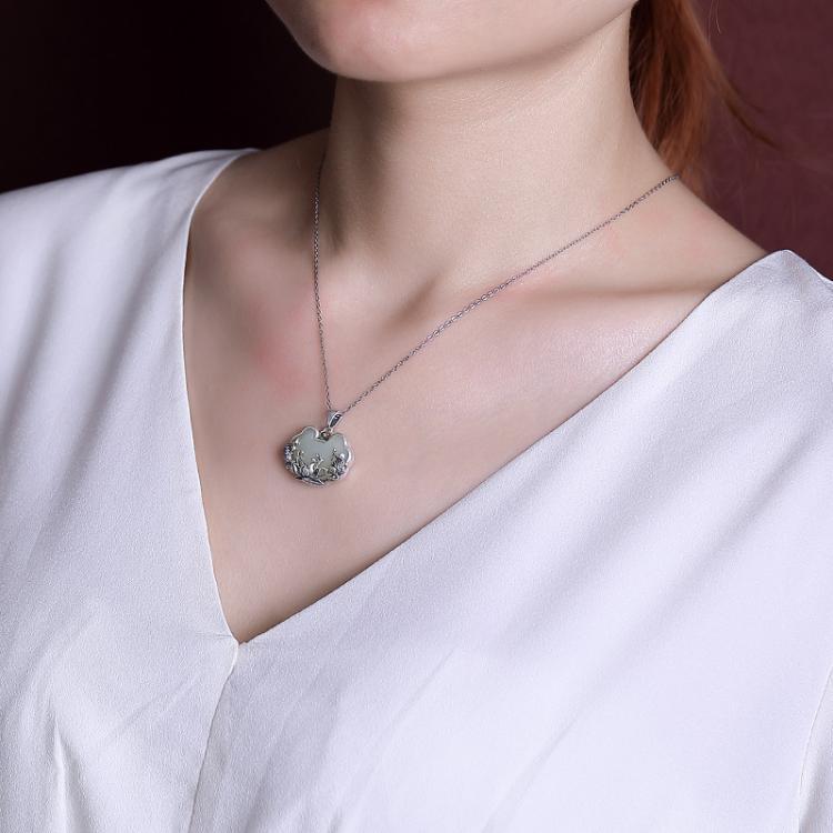 Carp Lotus Vintage Distressed Matte Pattern Necklace