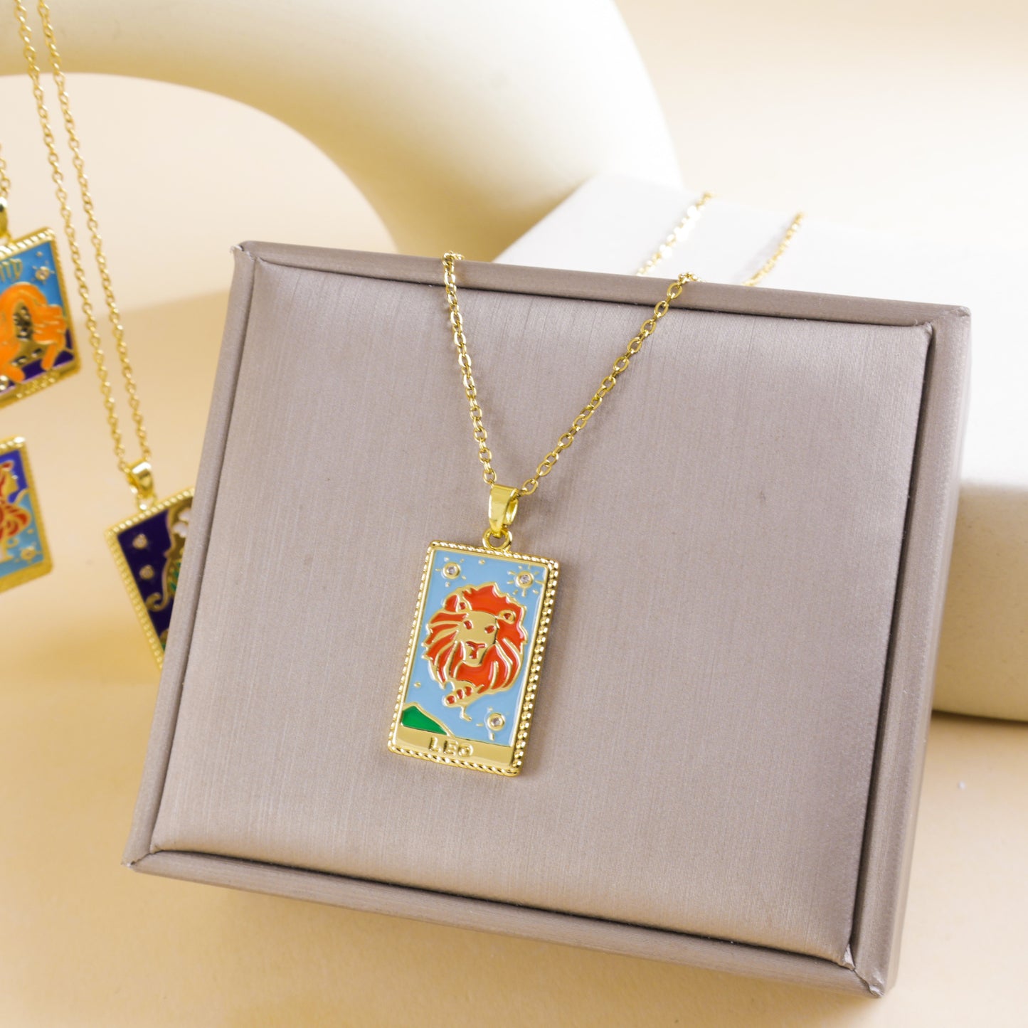 Drop Oil Relief Square Plate Female Minority Necklaces