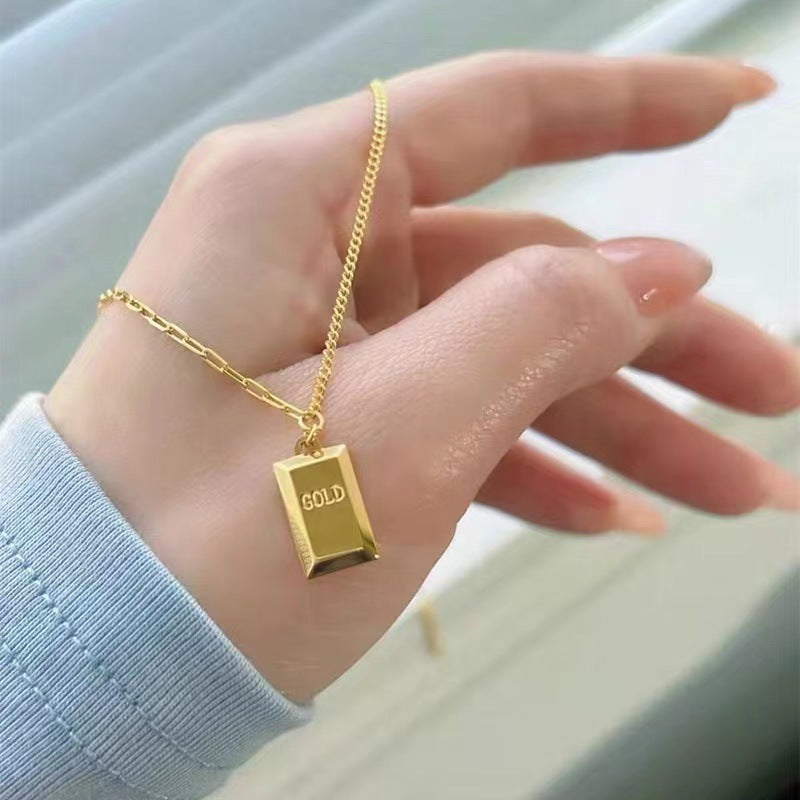 Female Affordable Luxury Fashion High-grade Sense Small Gold Bar Clavicle Necklace