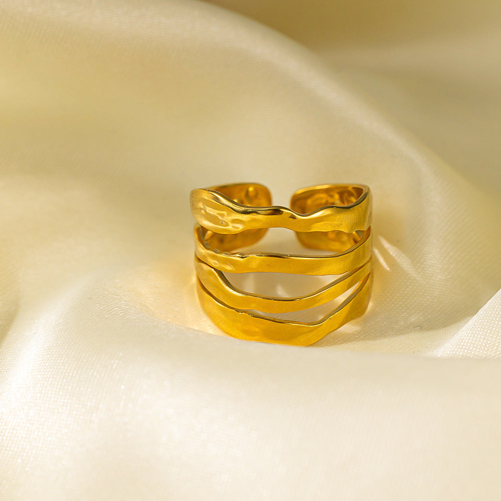 Stainless Steel Gold-plated Love Heart Flowers Rings