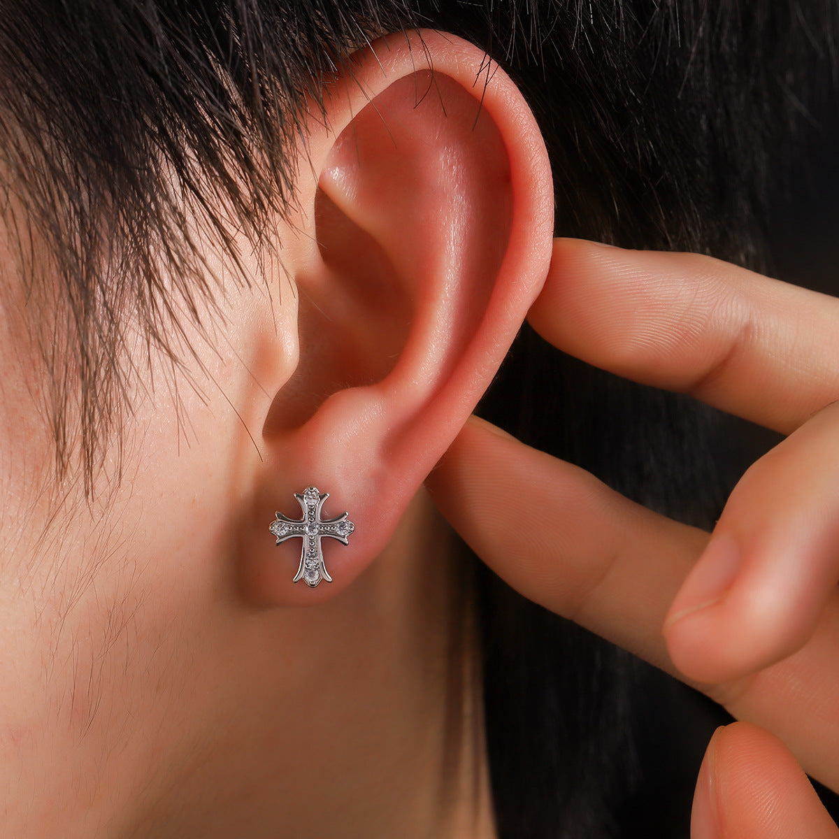 Women's & Men's Cross Zircon Light Luxury High-grade Ear Bone Niche Personality Stud Earrings