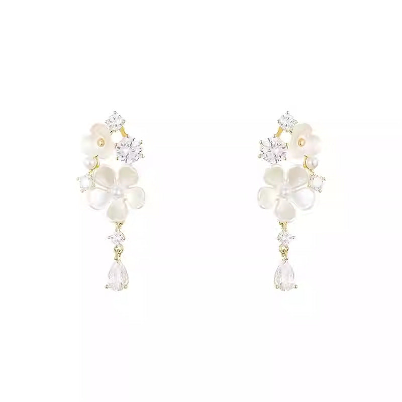 Women's Super Fairy White Sparking Zirconium Tassel Flowers For Elegant Delicate Stud Earrings