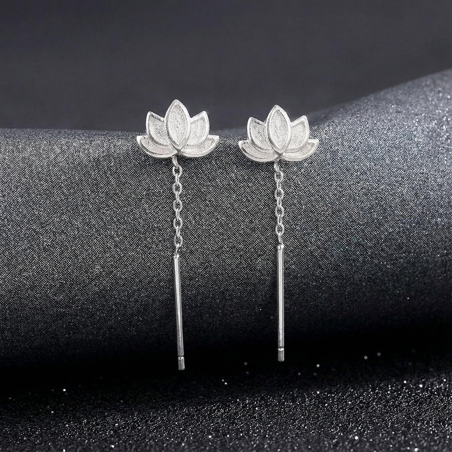 Women's Long Lotus National Style Elegant Tassel Ear Line