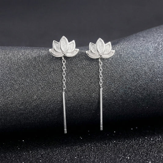 Women's Long Lotus National Style Elegant Tassel Ear Line