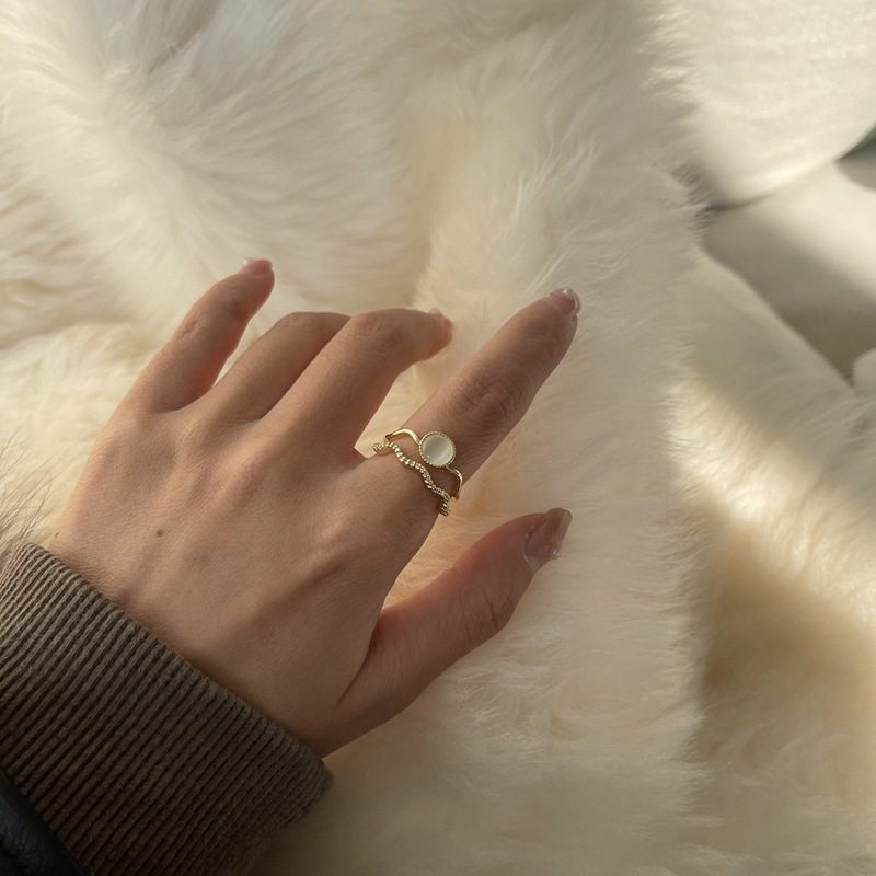 Pearl Zircon Butterfly Female Niche High-grade Light Luxury Couple Temperament Ring