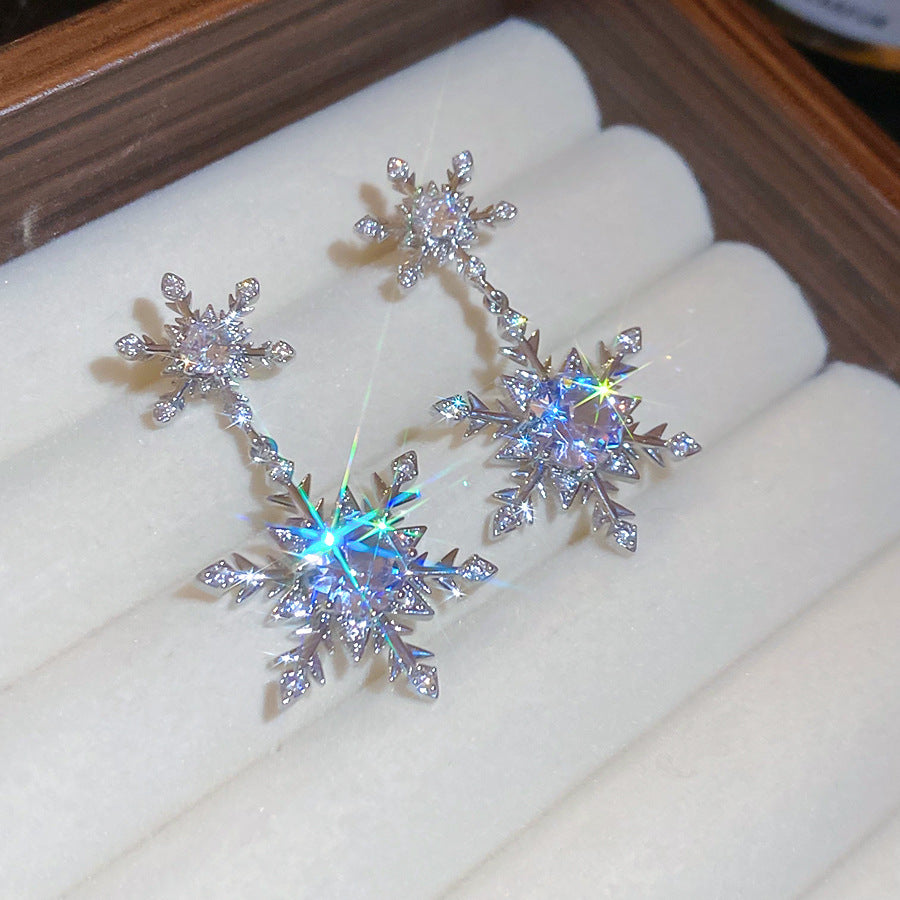Korean Style White Zircon High-grade Simple Personalized Design Sense Earrings