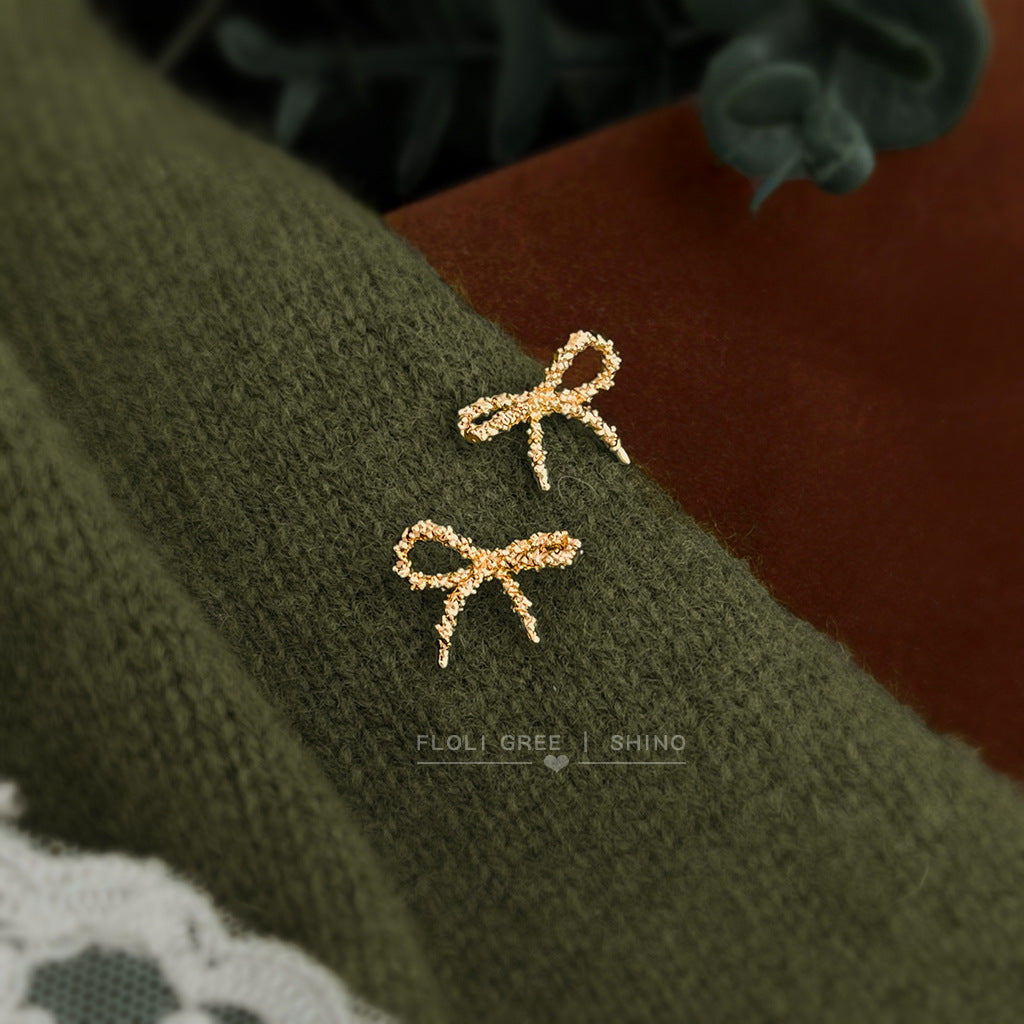 Fashion High Sense Simple Compact Sand Bow Sier Plated Pin Stud Earrings