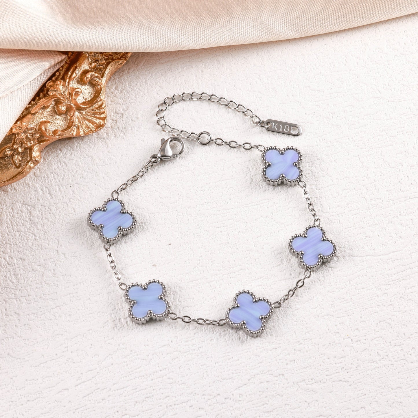 Popular High-quality Titanium Steel Clover Real Fritillary Bracelet