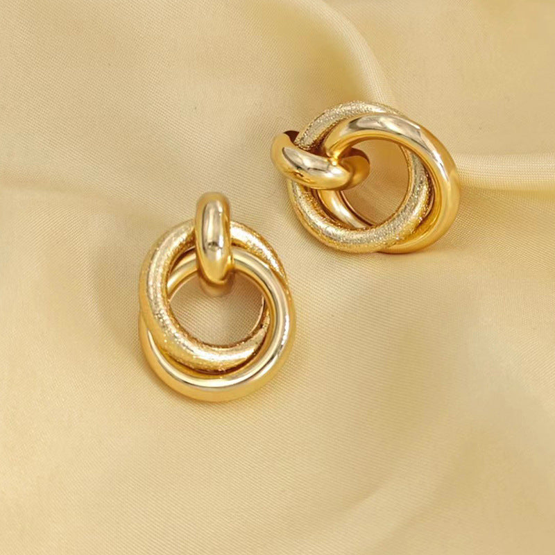 Fashion Simple Metal Three Fashionable Temperament Ear Line