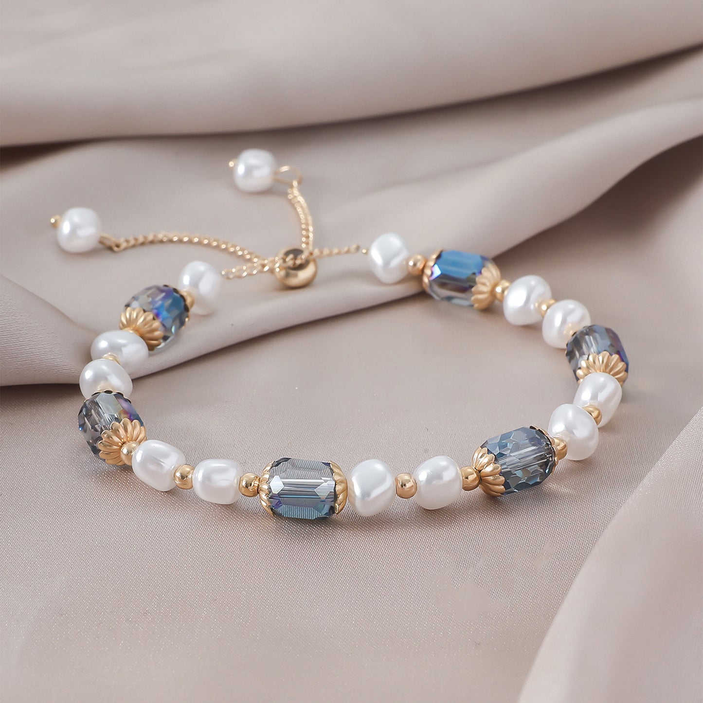 Female Summer Versatile Advanced Classic Style Bracelets