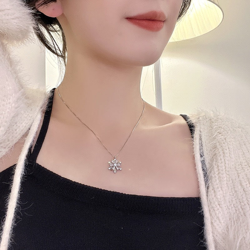 Female Minority Design High Sense Clavicle Necklaces