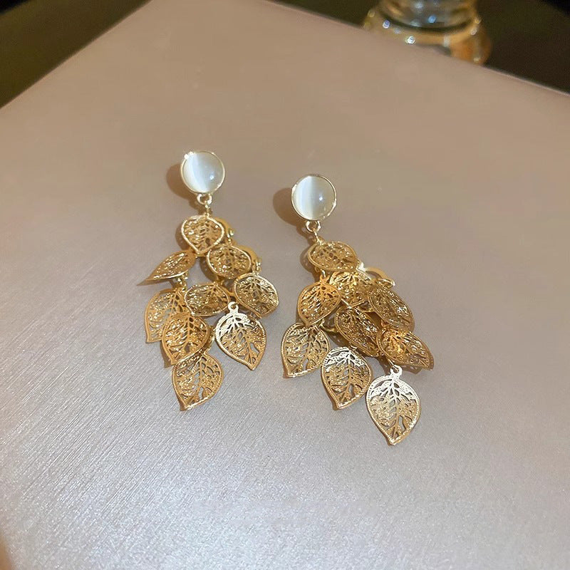 Women's Sier Needle Opal Leaf Tassel For Niche Design Premium Stud Earrings