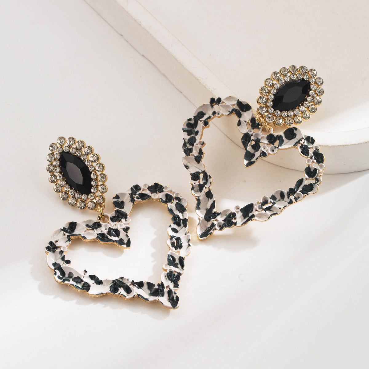 Women's Inlaid Color Diamond Retro Temperament Exaggerating Korean Earrings