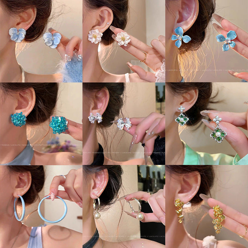 Women's Blue Flower For Spring Light Luxury High-grade Niche Stud Earrings