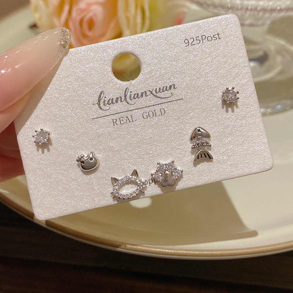 Women's Needle One Card Three Pairs Earings Small Delicate Summer High-grade Stud Earrings