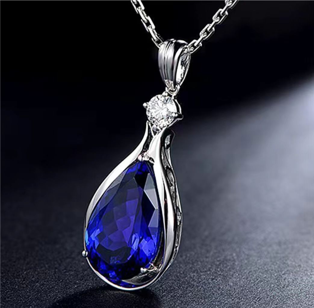 Tanzanite Blue Fashionable Simple Inlaid Sapphire Pendants