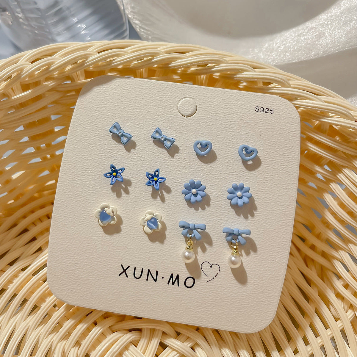 Women's Blue Color Earings Set White Sier Pin Earrings