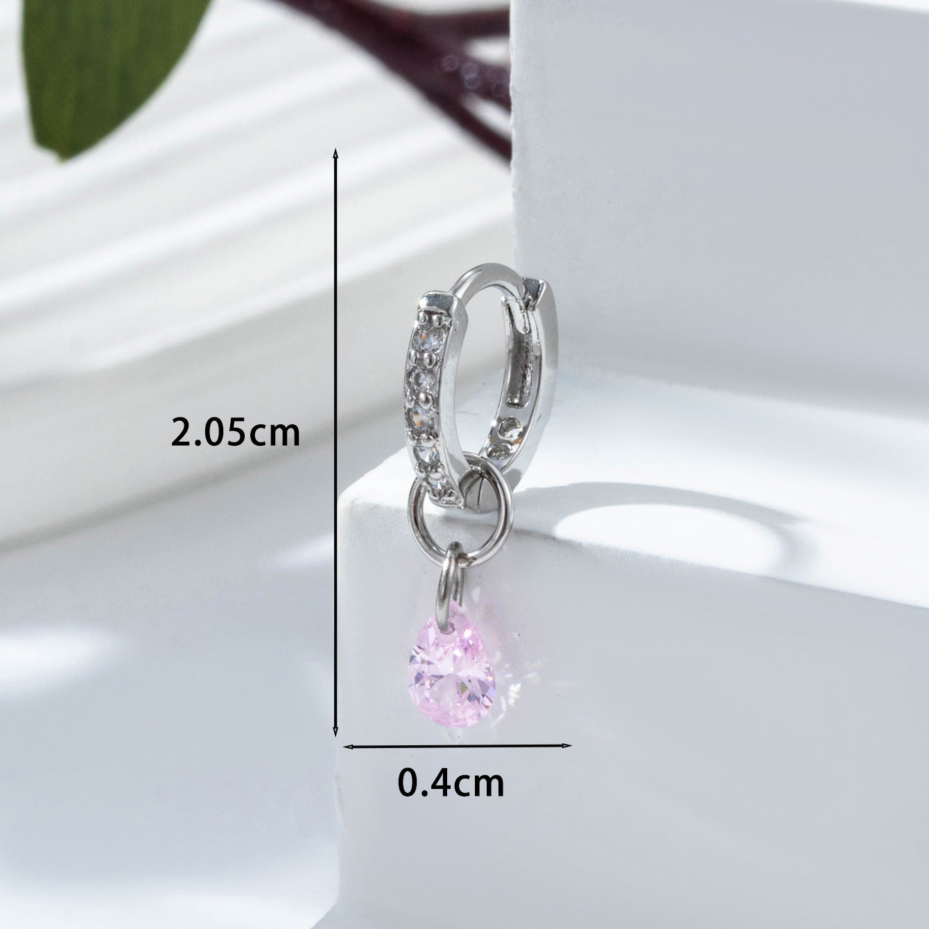 High-grade Zircon Sweet Style Colored Loving Earrings