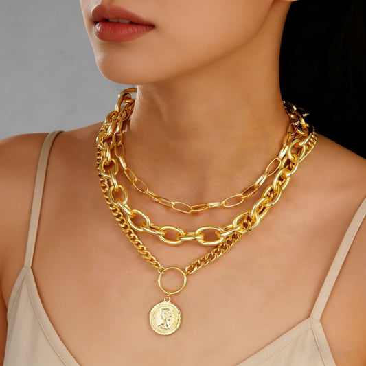 Women's Light Luxury Minority Elegant Embossed Round Necklace