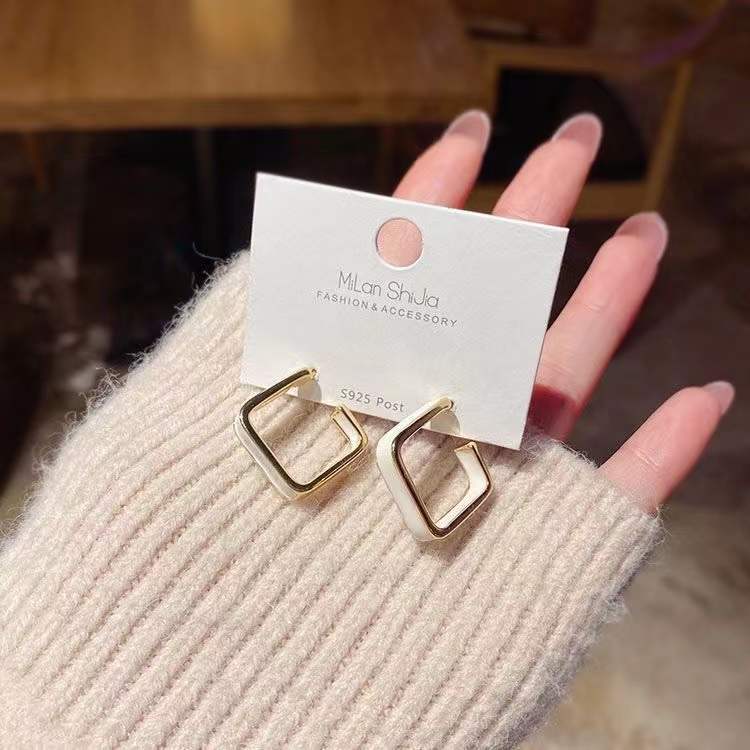 Sier Needle Tide Retro French Drip Glazed Earrings