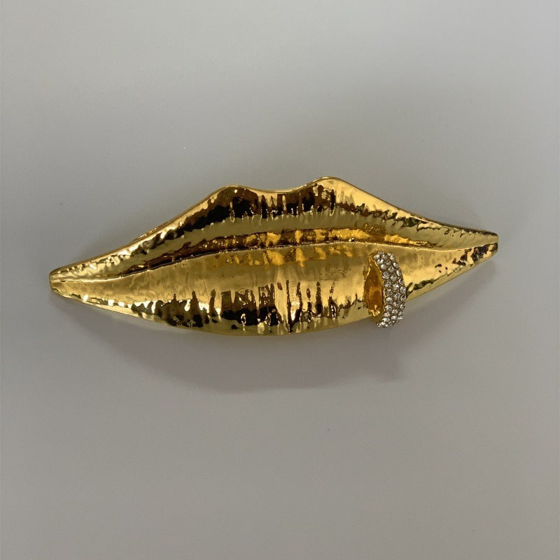 Women's Retro Unique Personality Big Lips Exaggerated Fashion Ring