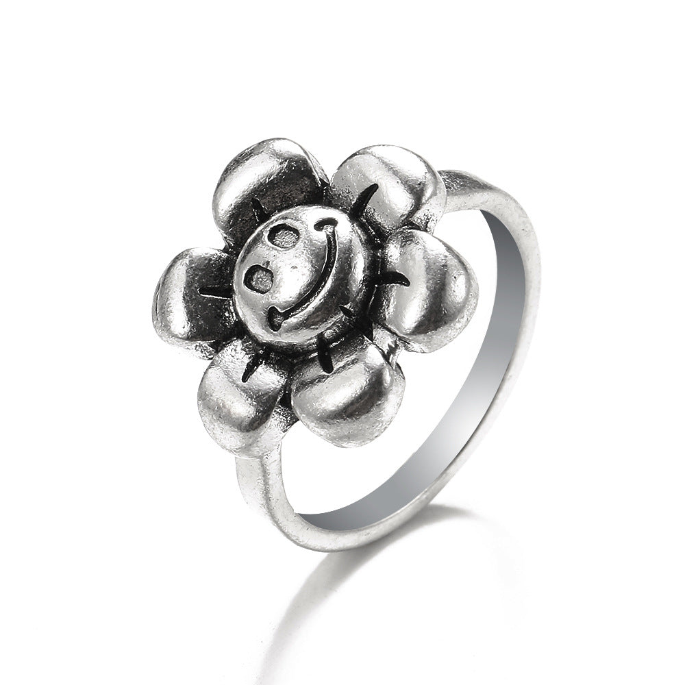Knuckle Female Personality Rose Skull Spider Rings