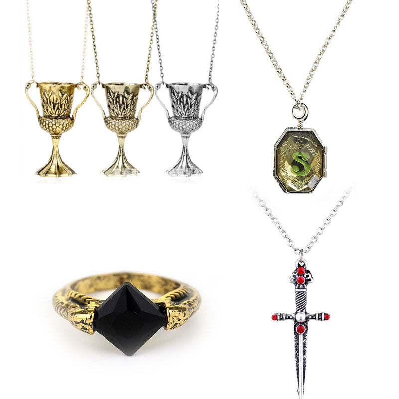 Television Magic Academy Chateau Death Creative Flying Bird Necklace