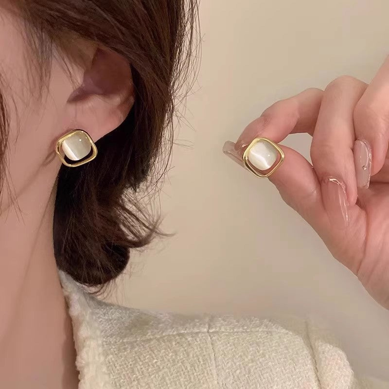 Women's Zircon Tassel Light Luxury High Sense Stud Earrings