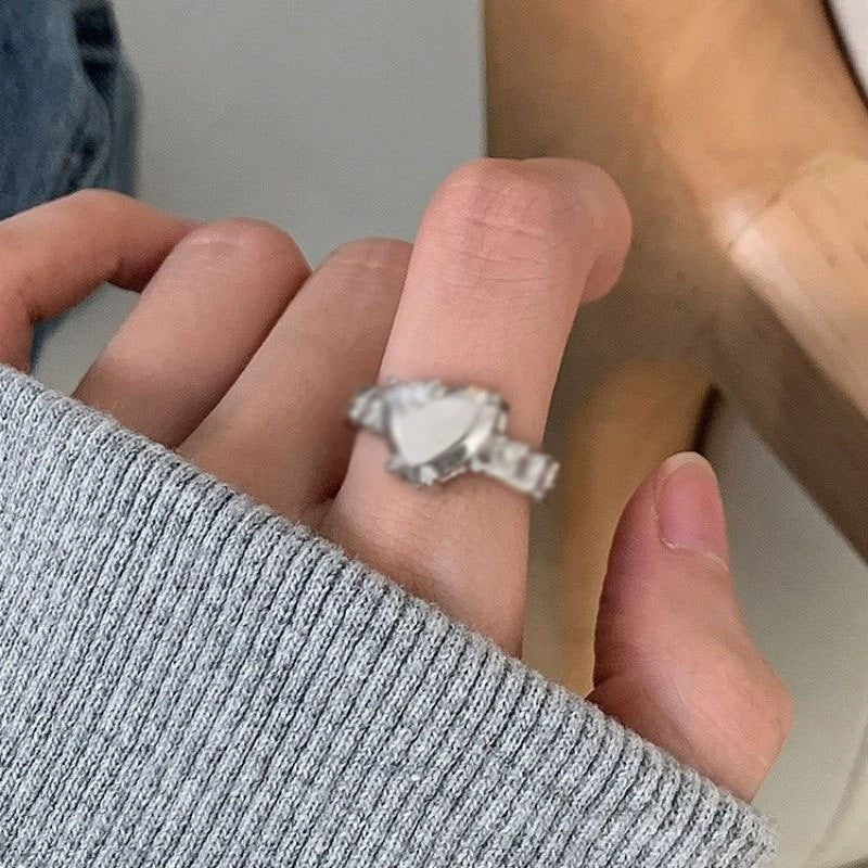 Women's Style Temperament Water Drop Retro Stylish Rings