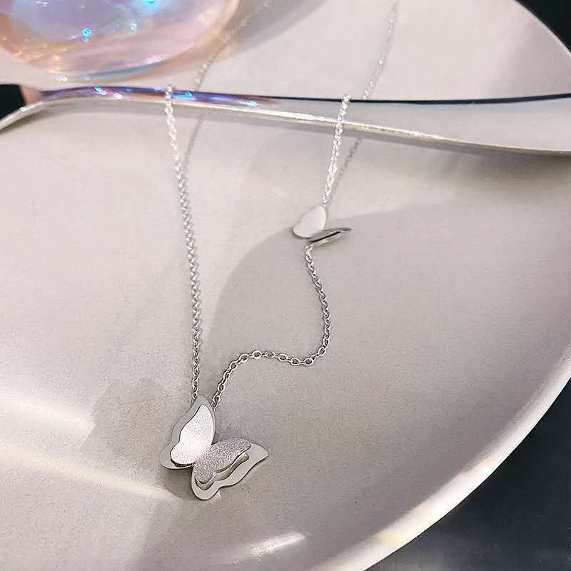 Women's Titanium Steel Niche Design Golden Clavicle Chain High Sense Necklaces