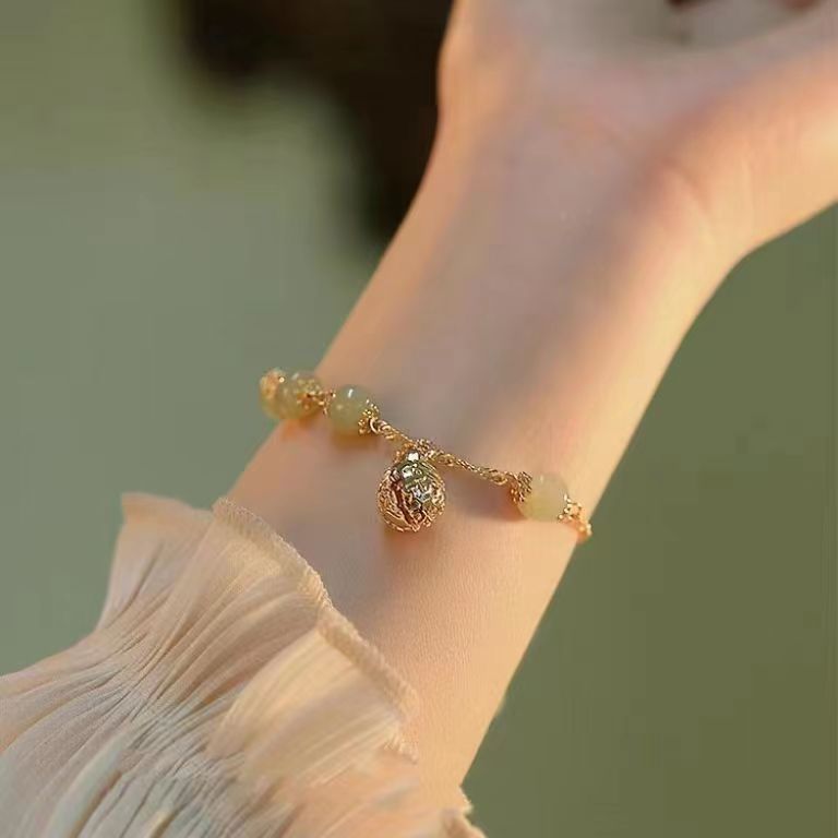 Lily Jingle Imitation Jade Female Fresh Bracelets