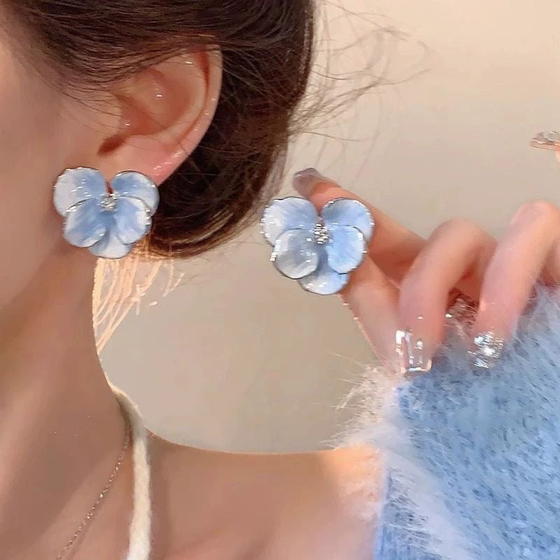 Women's Blue Flower For Spring Light Luxury High-grade Niche Stud Earrings