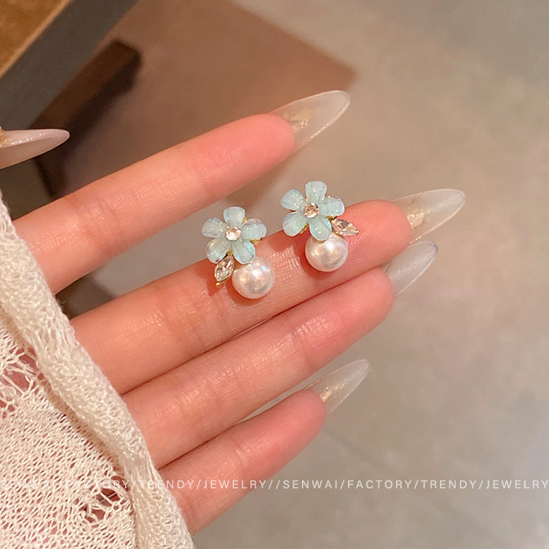 Women's Pearl Light Luxury Temperament High-grade Ear Earrings