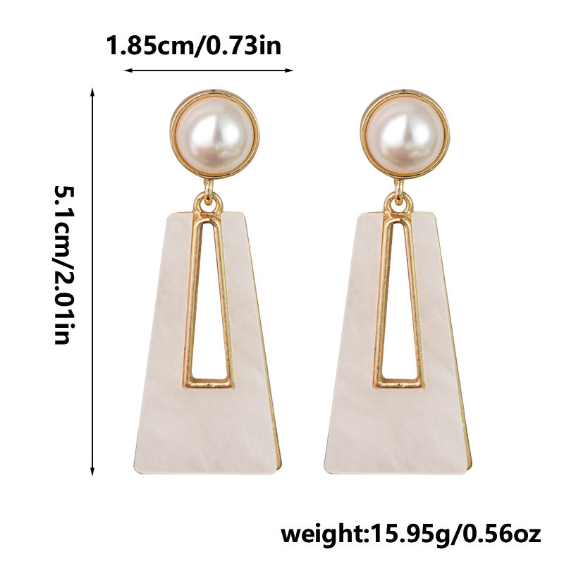 Women's Exaggerated Acrylic Geometric Trapezoidal Design Sweet Grace Earrings