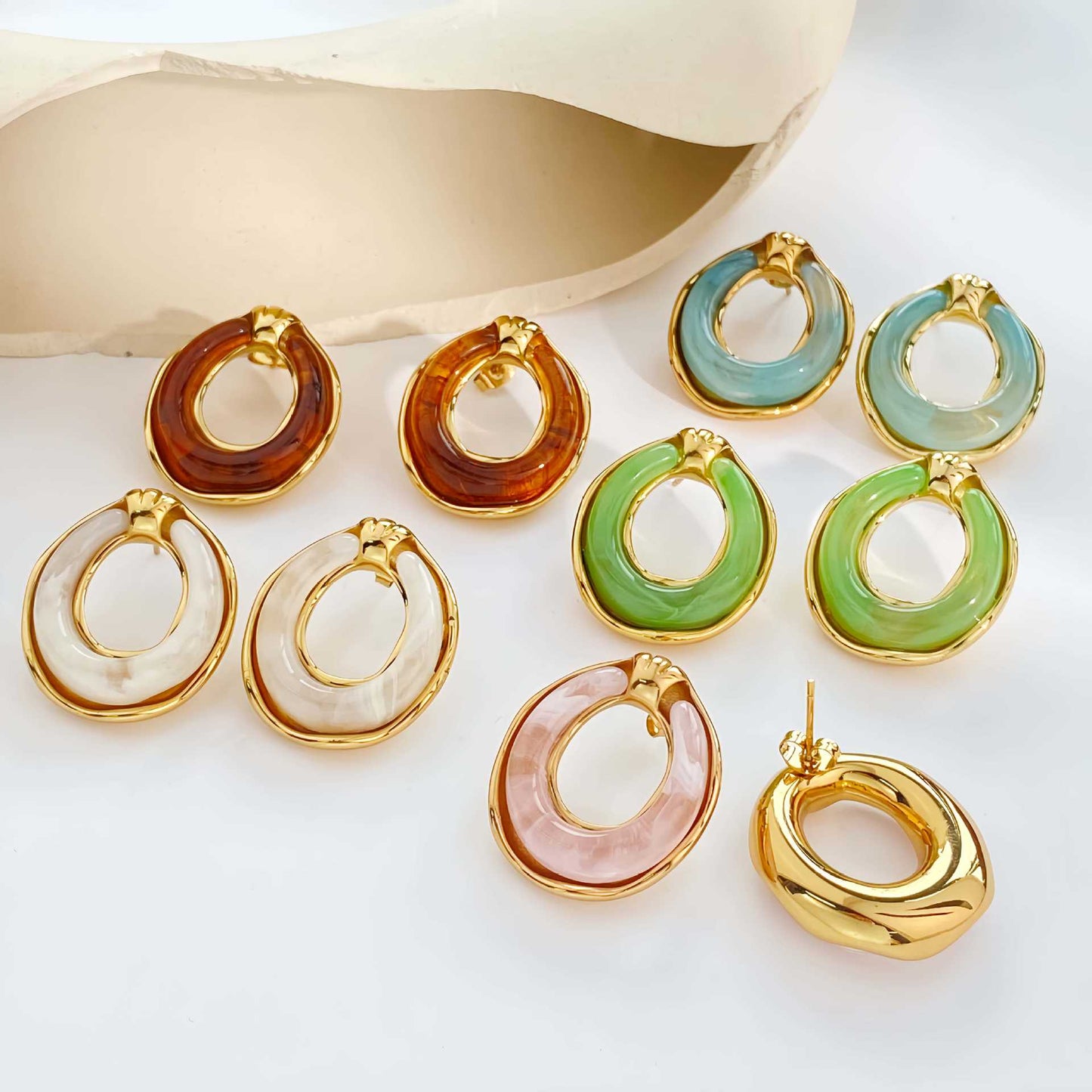 Minimalist Design Resin Ear Fashion Personalized Stud Earrings